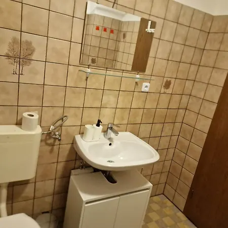 2-zimmer In Apartment *